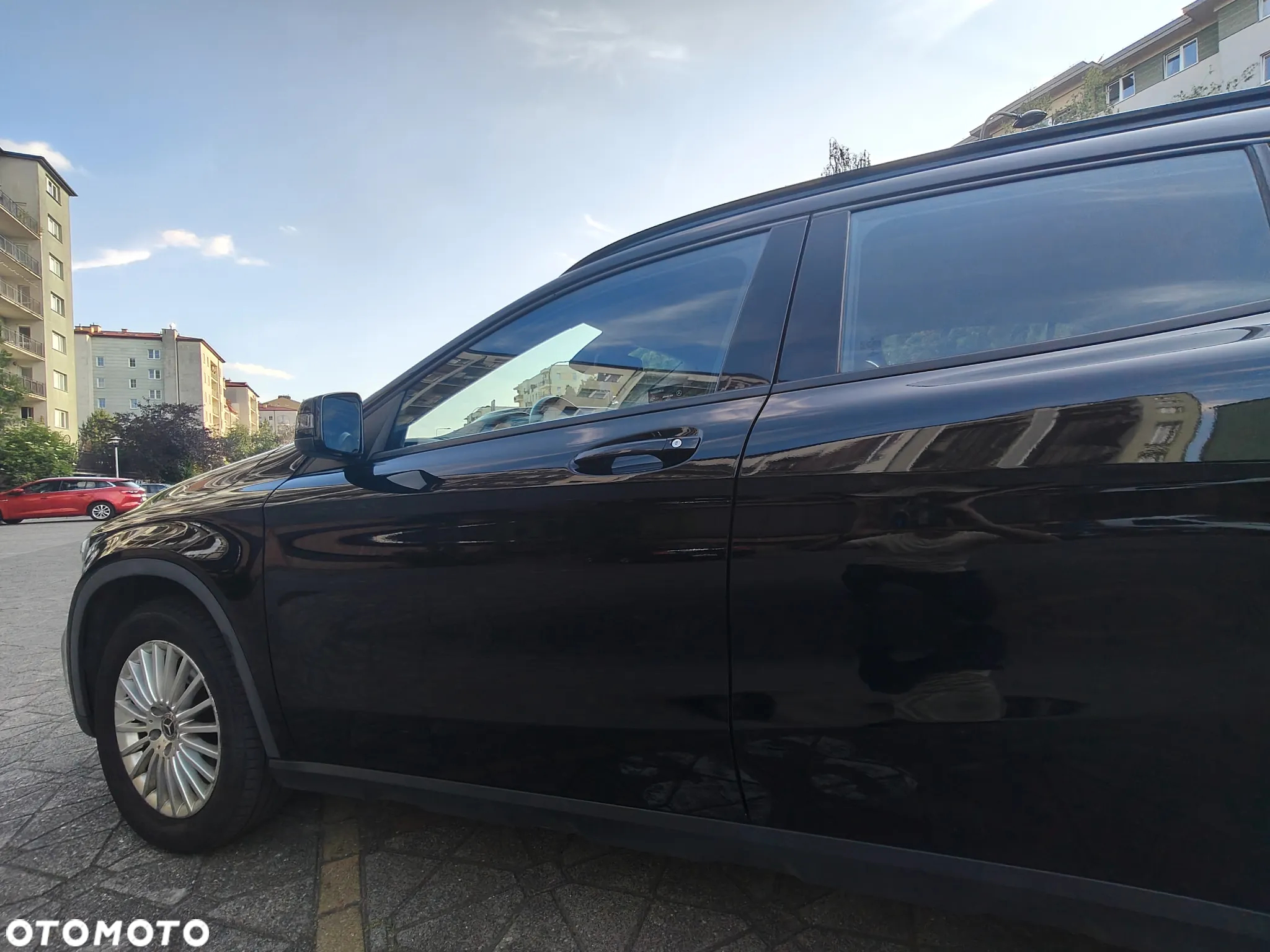 Mercedes-Benz GLA 200 7G-DCT Style - 19