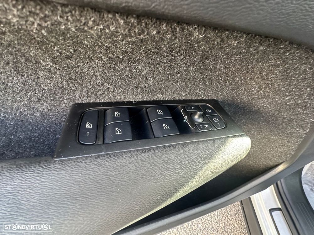 Volvo XC 40 1.5 T4 PHEV Inscription - 14