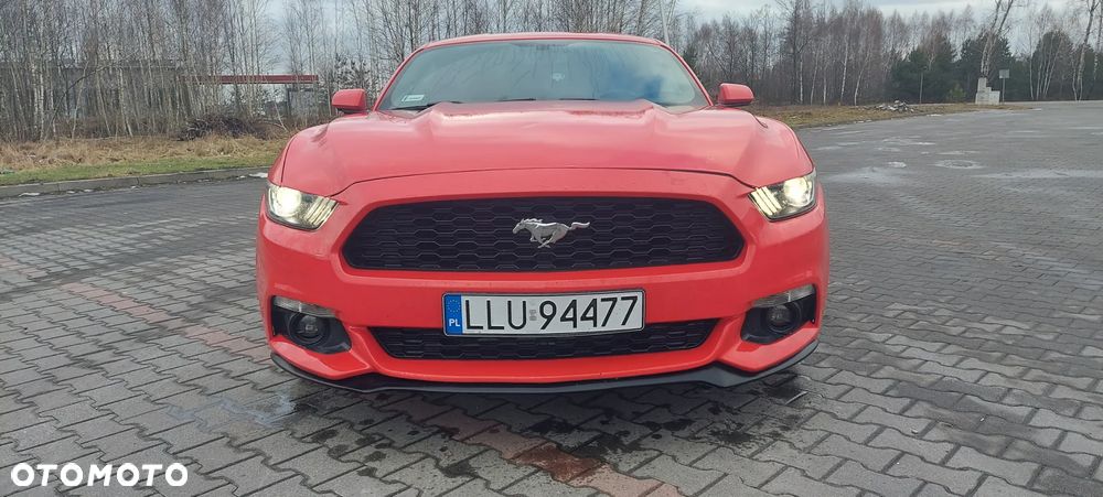 Ford Mustang 2.3 Eco Boost - 10