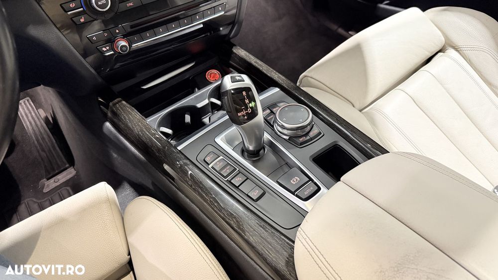 BMW X5 xDrive30d - 24