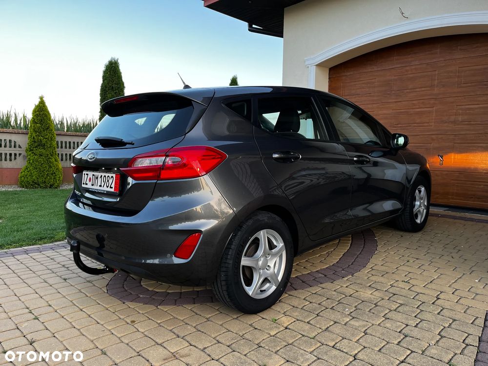 Ford Fiesta - 12