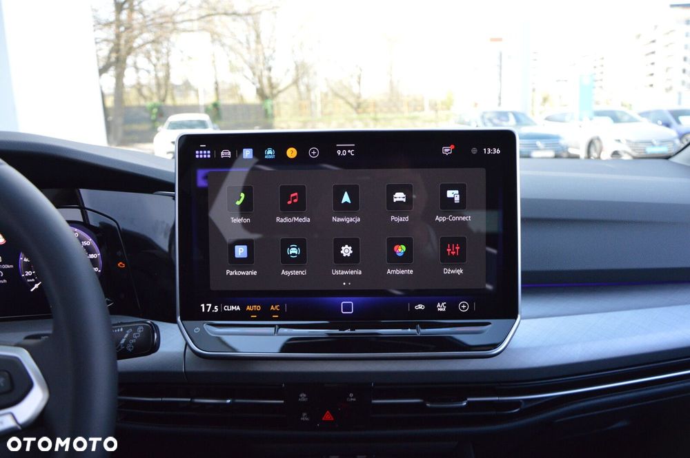 Volkswagen Golf Variant 1.5 eTSI mHEV Life Plus DSG - 15