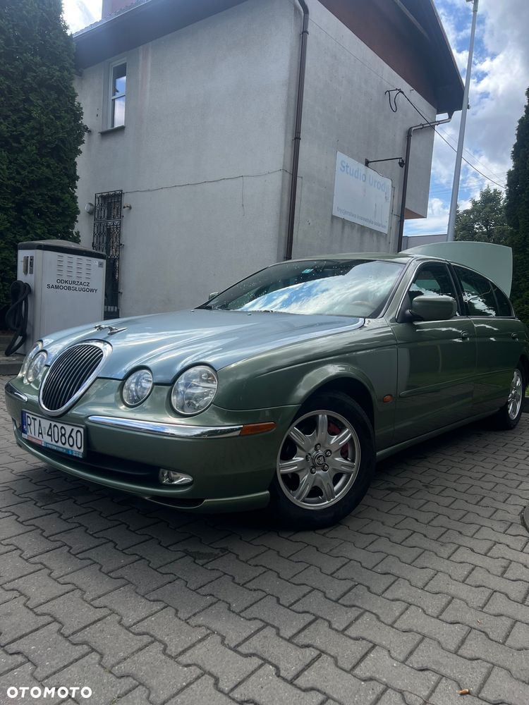 Jaguar S-Type - 2