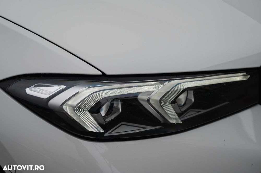 BMW Seria 3 318i Aut. M Sport - 11