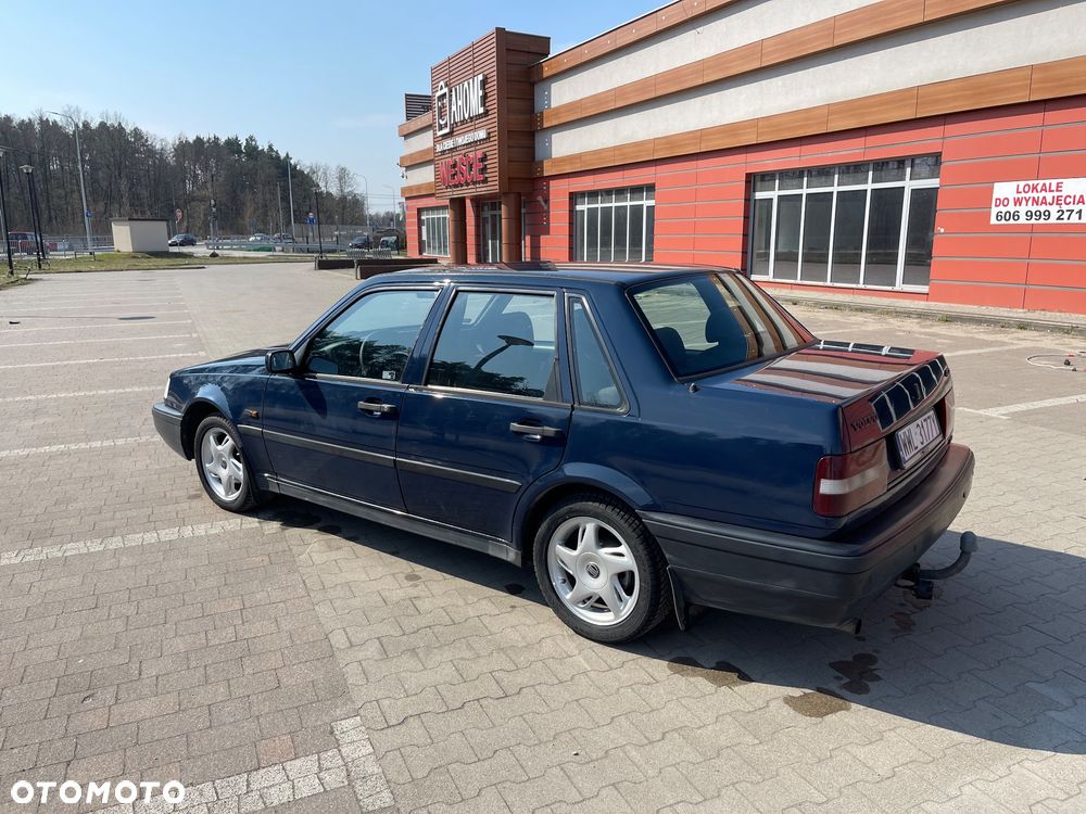 Volvo Seria 400 - 5