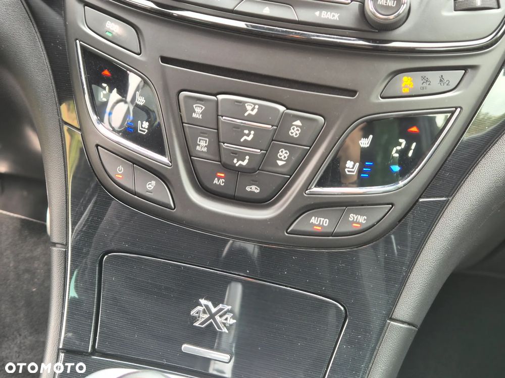 Opel Insignia CT 2.0 CDTI 4x4 S&S - 19