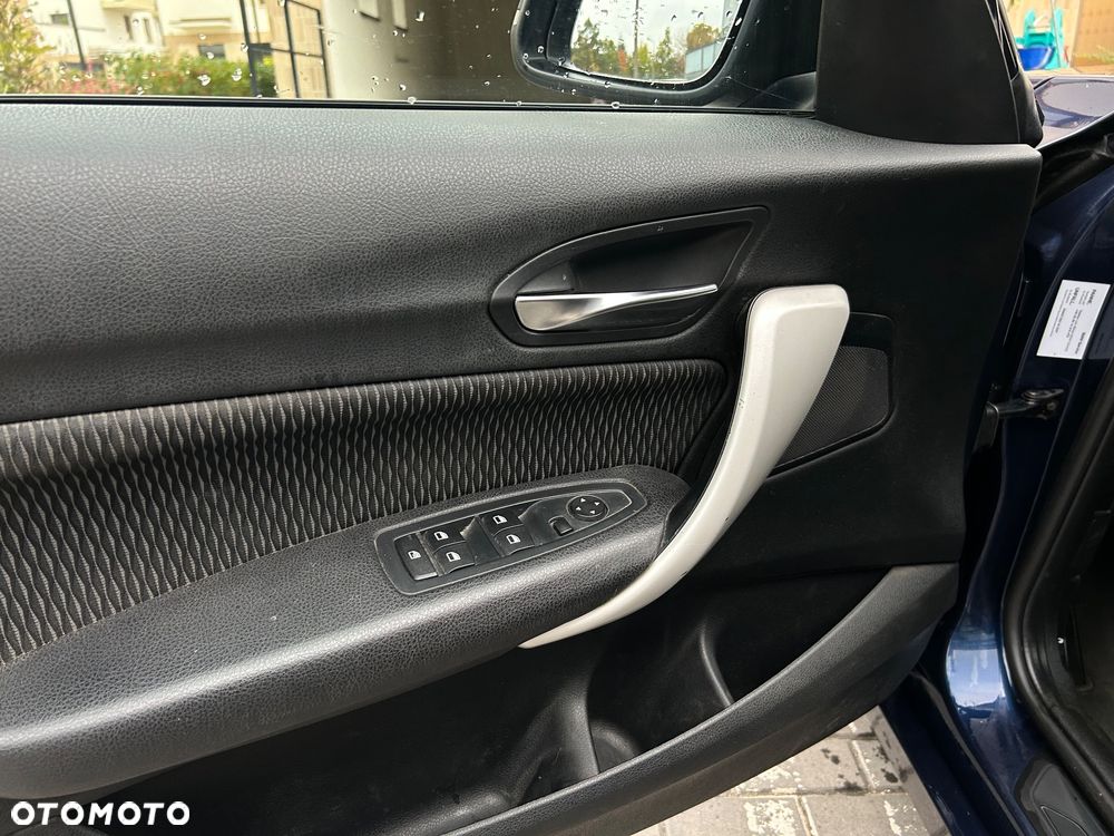BMW Seria 1 116d Sport Line - 15