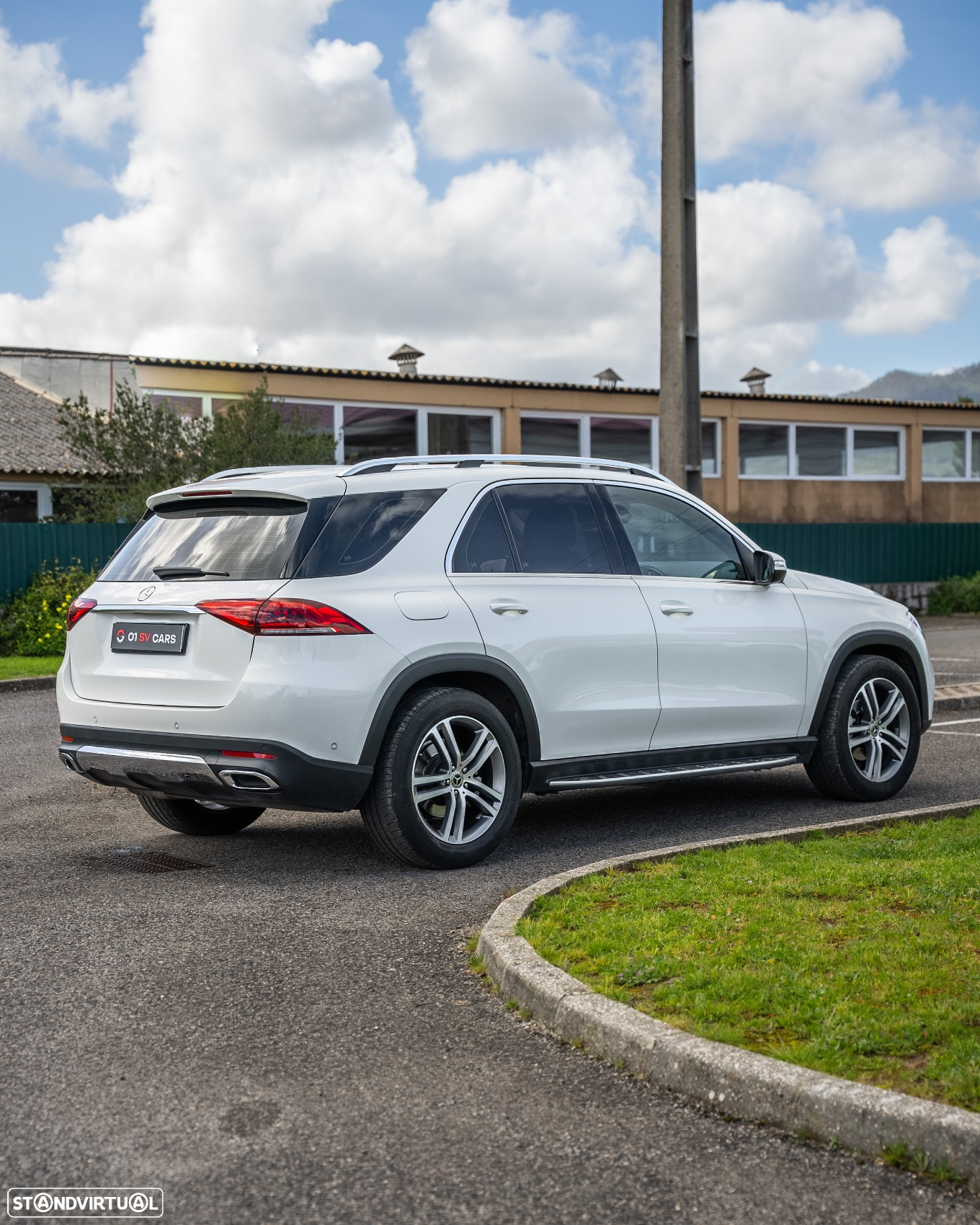 Mercedes-Benz GLE 300 d 4Matic - 11