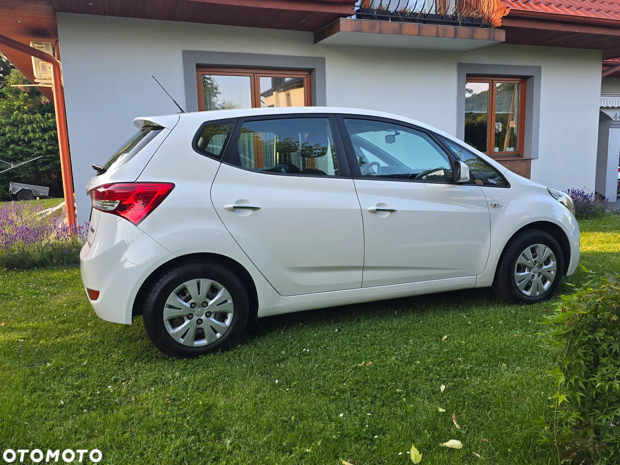 Hyundai ix20 - 11