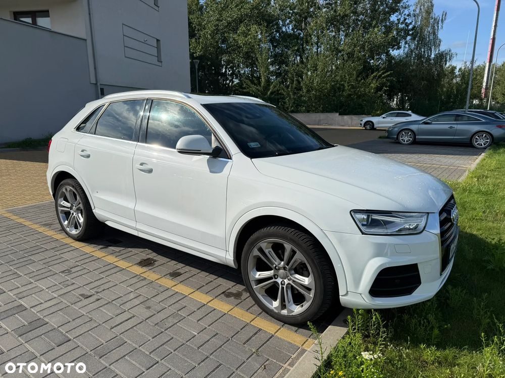Audi Q3 - 1