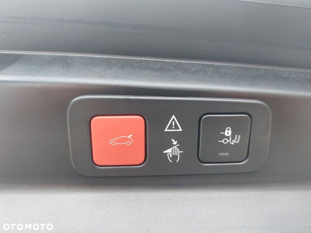 Peugeot 5008 1.5 BlueHDi GT S&S EAT8 - 11