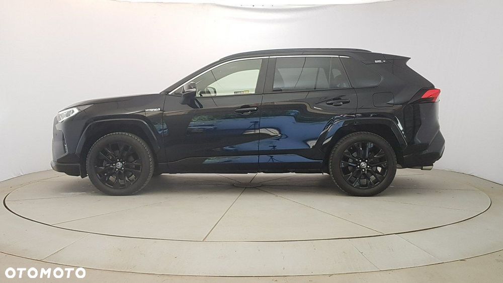 Toyota RAV4 - 8