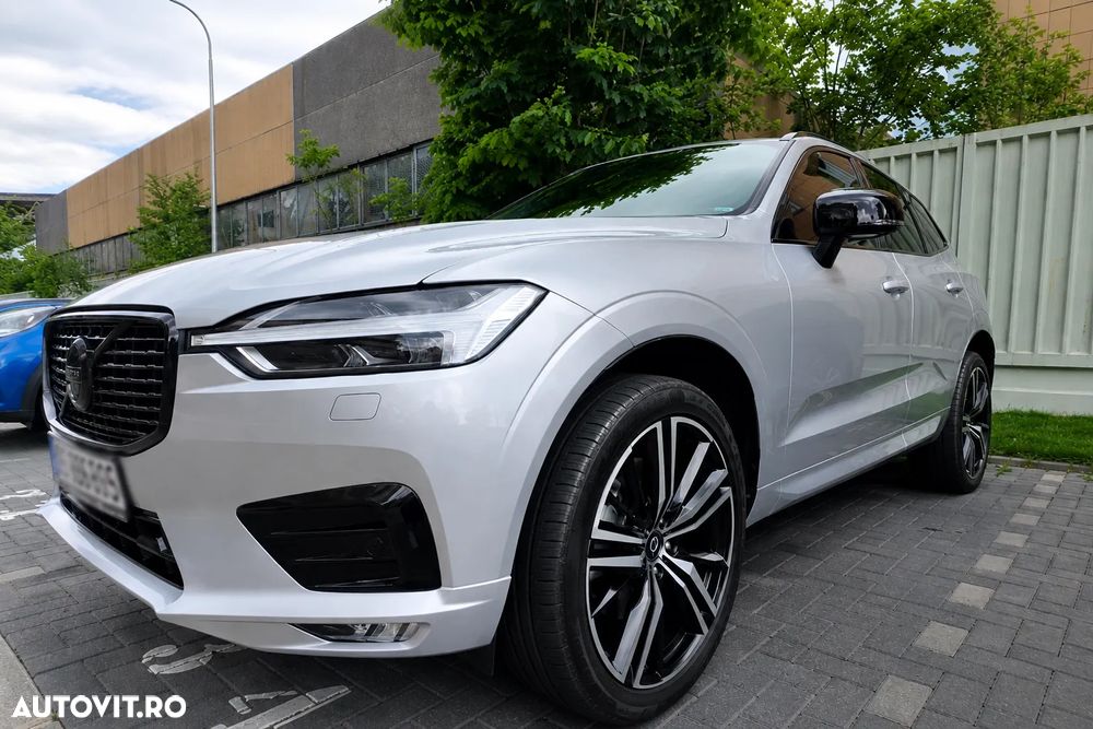 Volvo XC 60 B4 MHEV AWD R-Design - 2