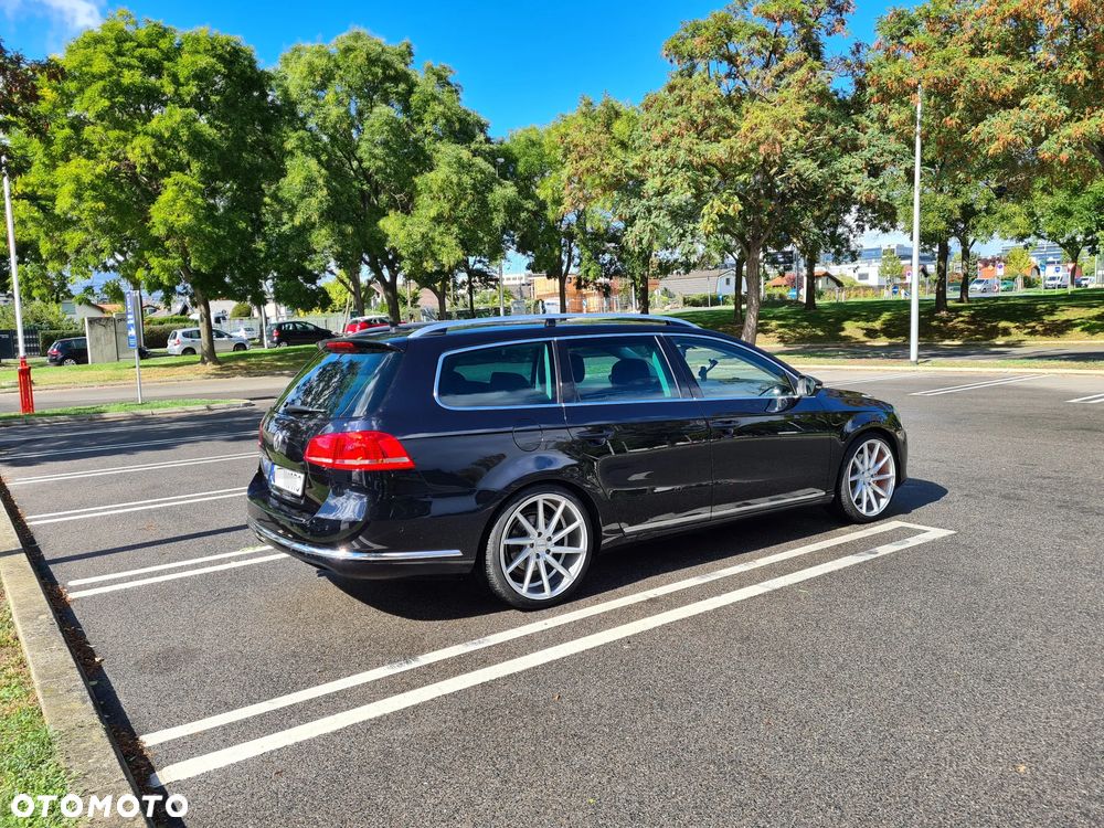 Volkswagen Passat 2.0 TDI Comfortline - 20