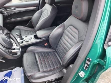 Alfa Romeo Stelvio 2.0 Turbo Tributo Italiano Q4 - 6