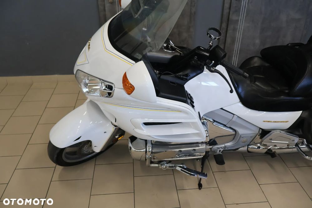 Honda GL - 18
