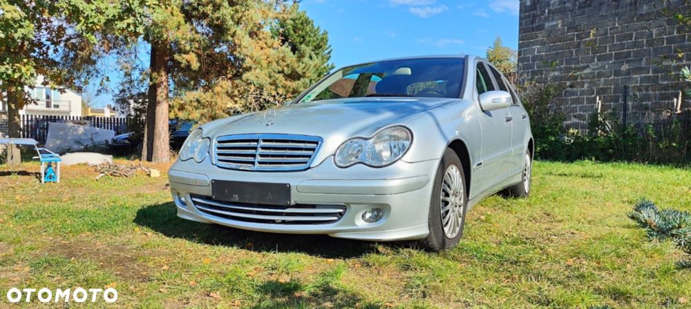 Mercedesbenz Klasa C 180 2005