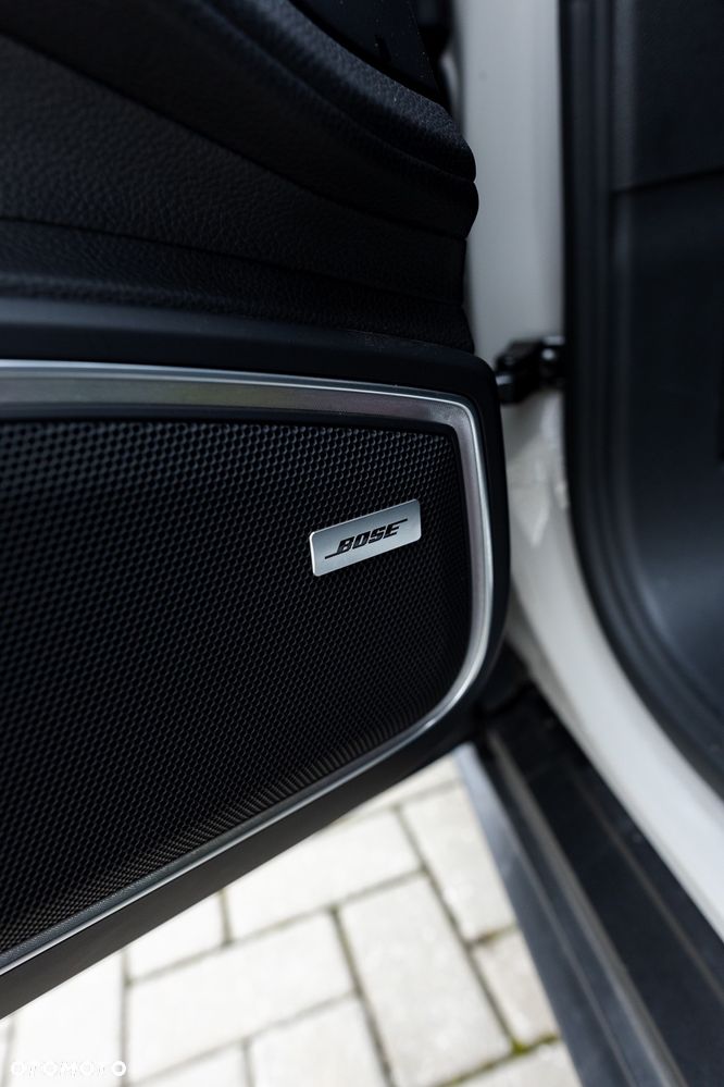 Porsche Panamera 4S - 14