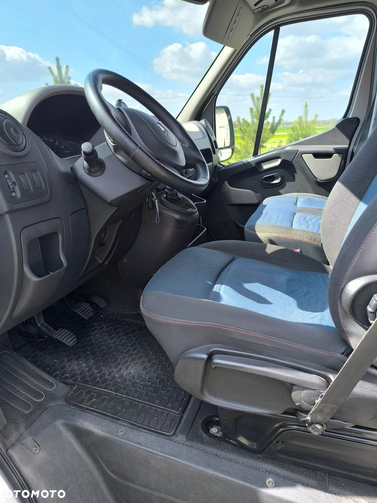 Renault Master - 29