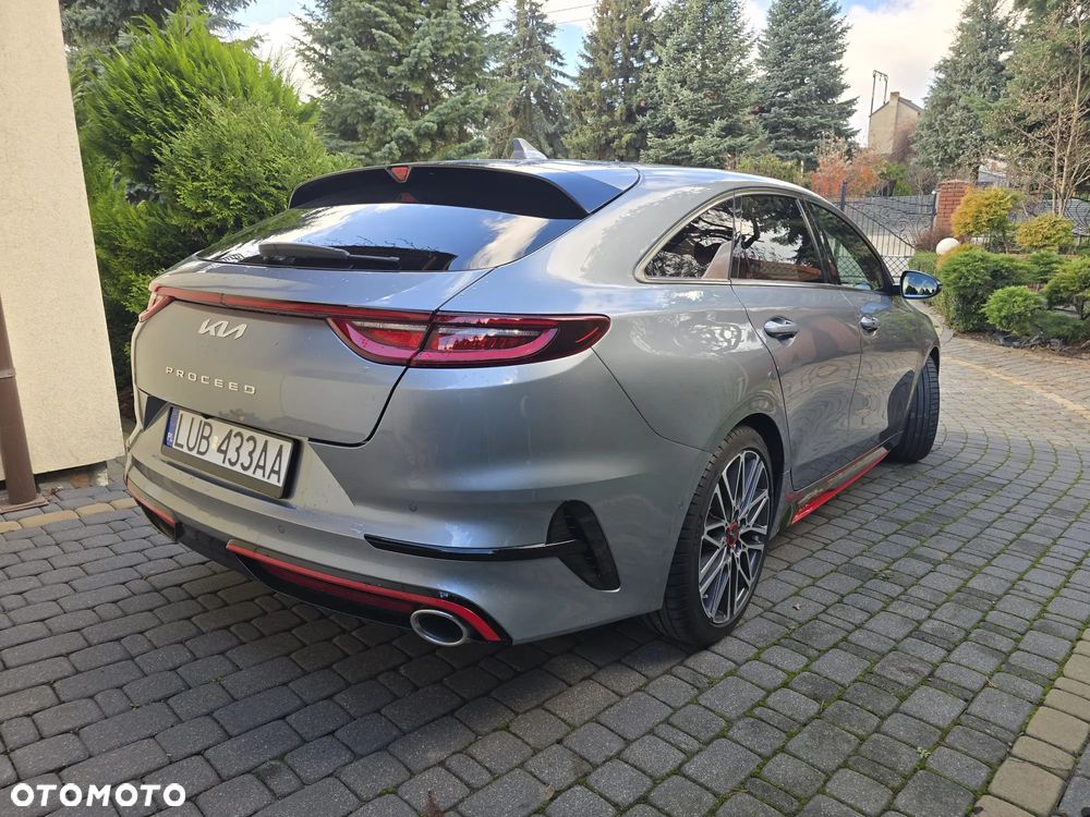 Kia ProCeed 1.6 T-GDI GT DCT - 24