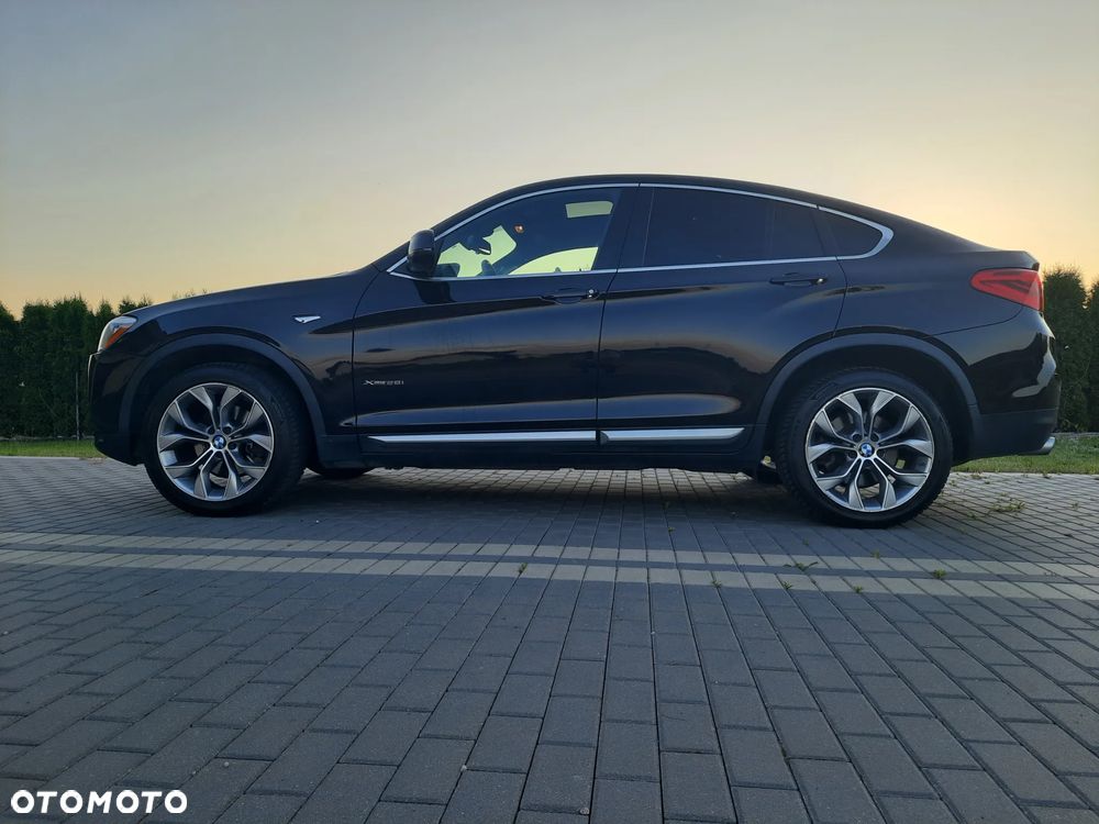 BMW X4 xDrive28i xLine - 3