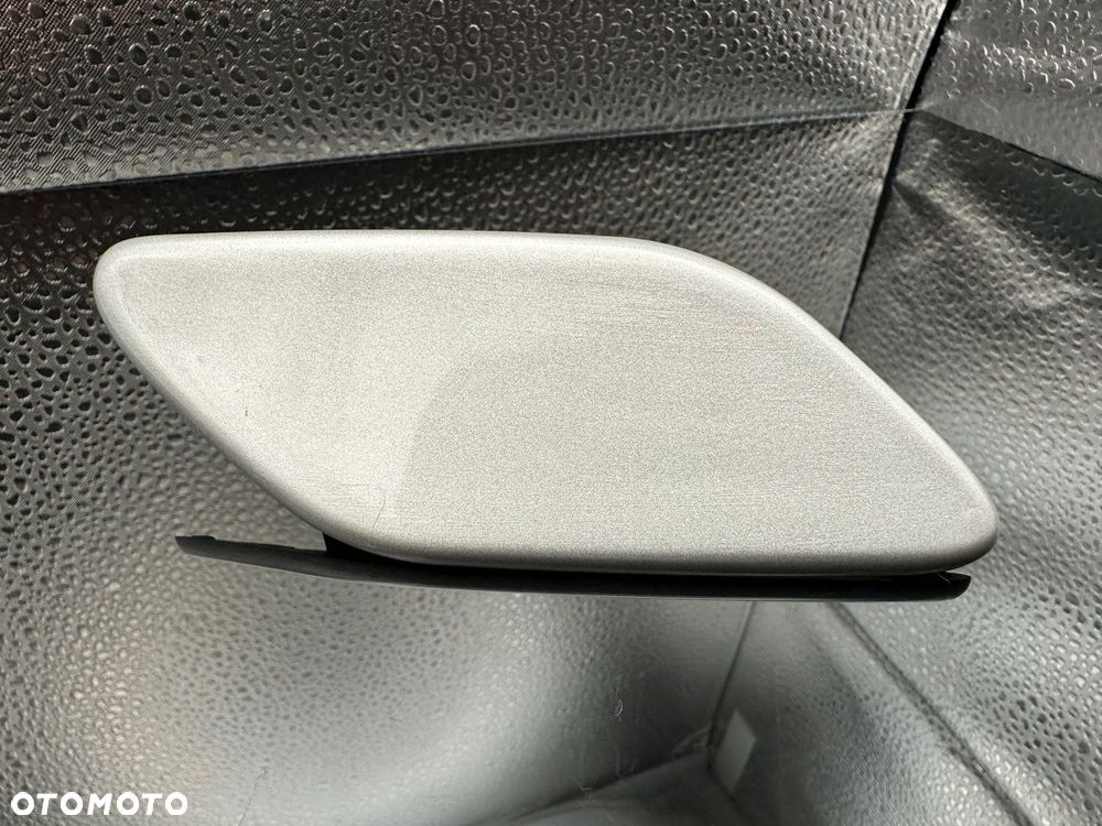 Zaślepka spryskiwacza SUBARU IMPREZA lewa lub prawa różne kolory - 7