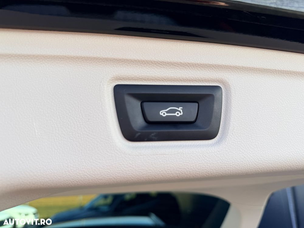 BMW Seria 3 320e AT PHEV - 13