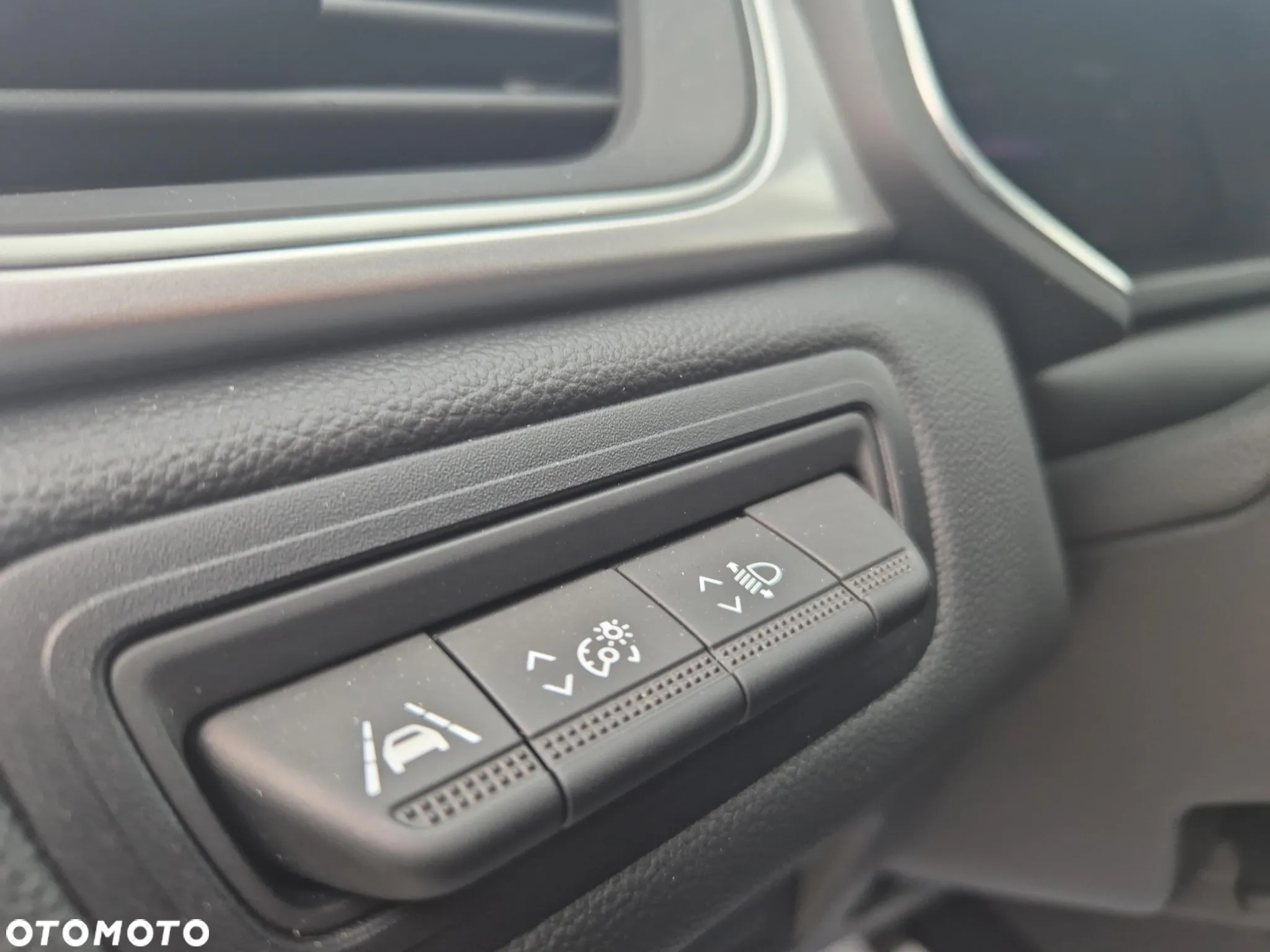 Renault Captur - 22