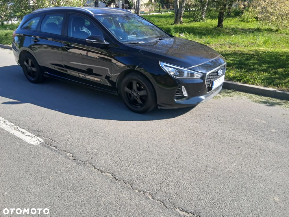 Hyundai i30 1.0 T-GDI Classic + - 4