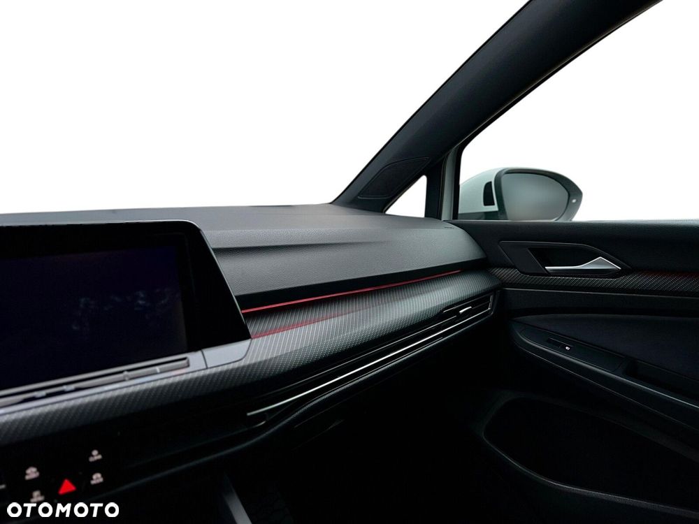 Volkswagen Golf - 14