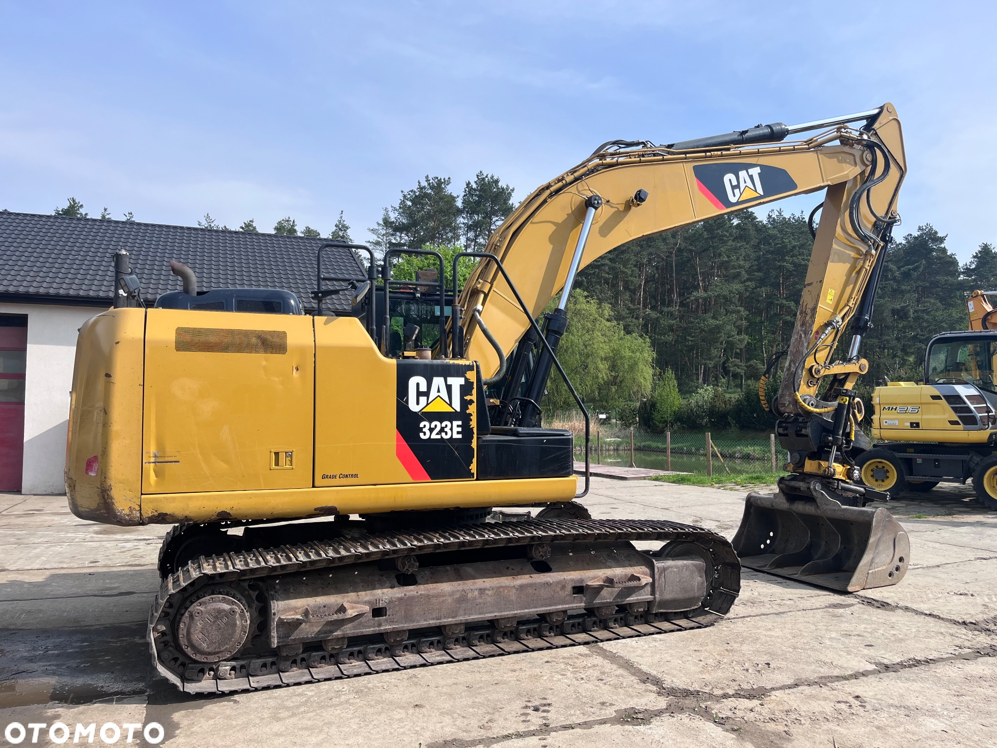 Caterpillar CAT 323EL - 3