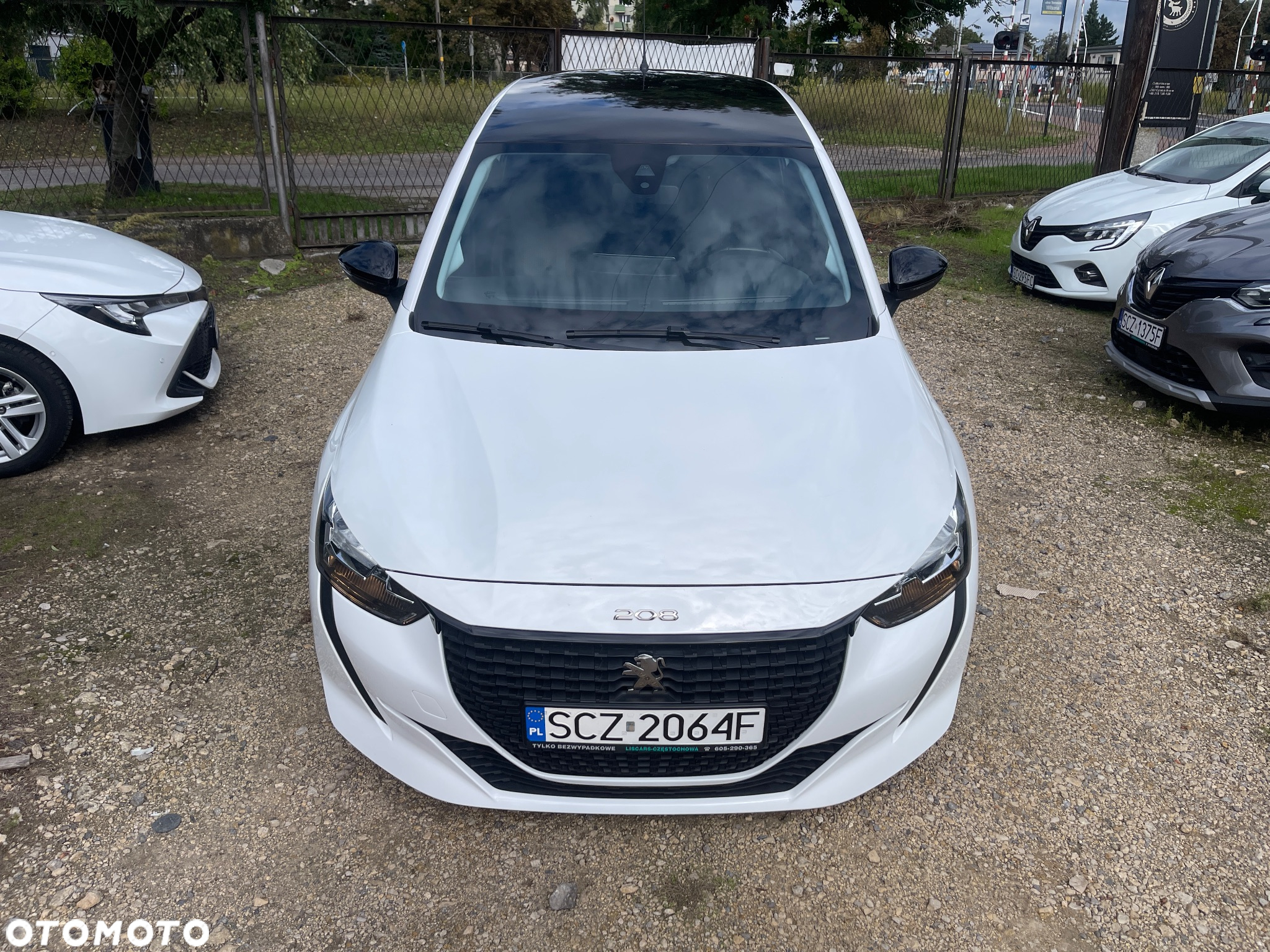 Peugeot 208 1.2 PureTech Style S&S - 12