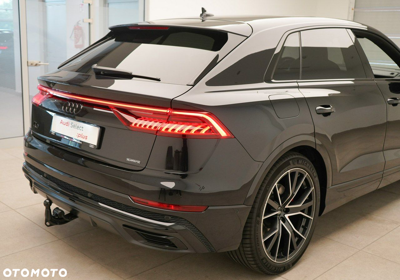 Audi Q8 - 9