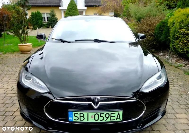 Tesla Model S 70 D - 7