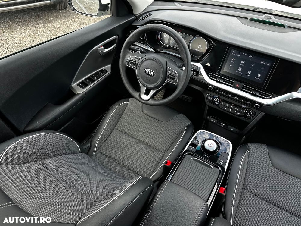 Kia Niro - 27