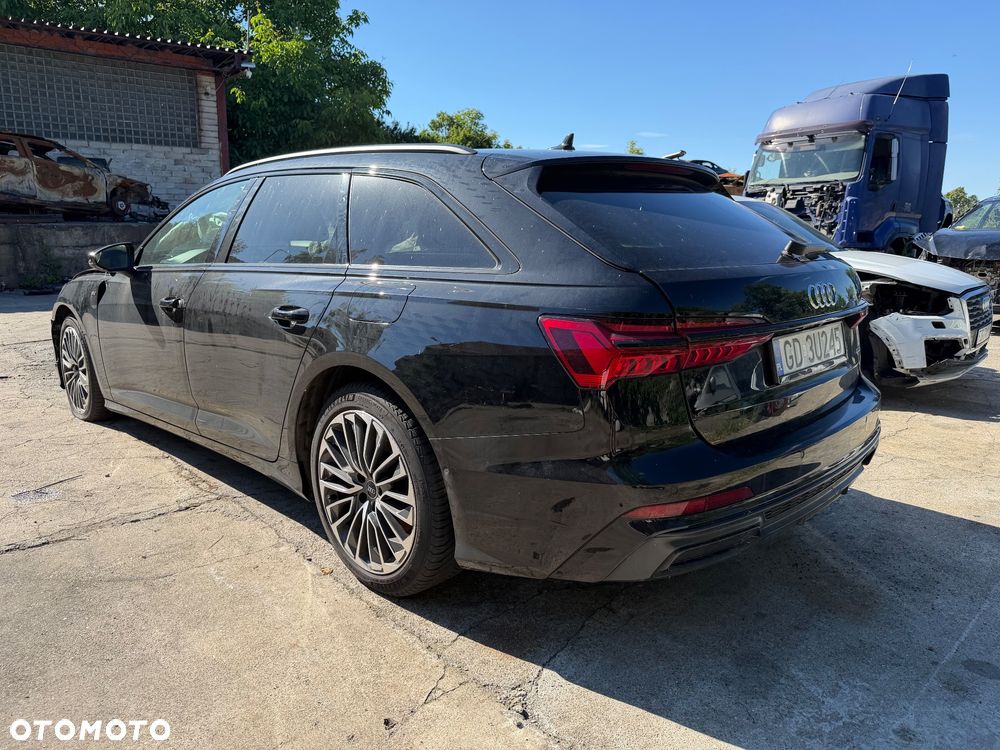 Audi A6 Avant - 4