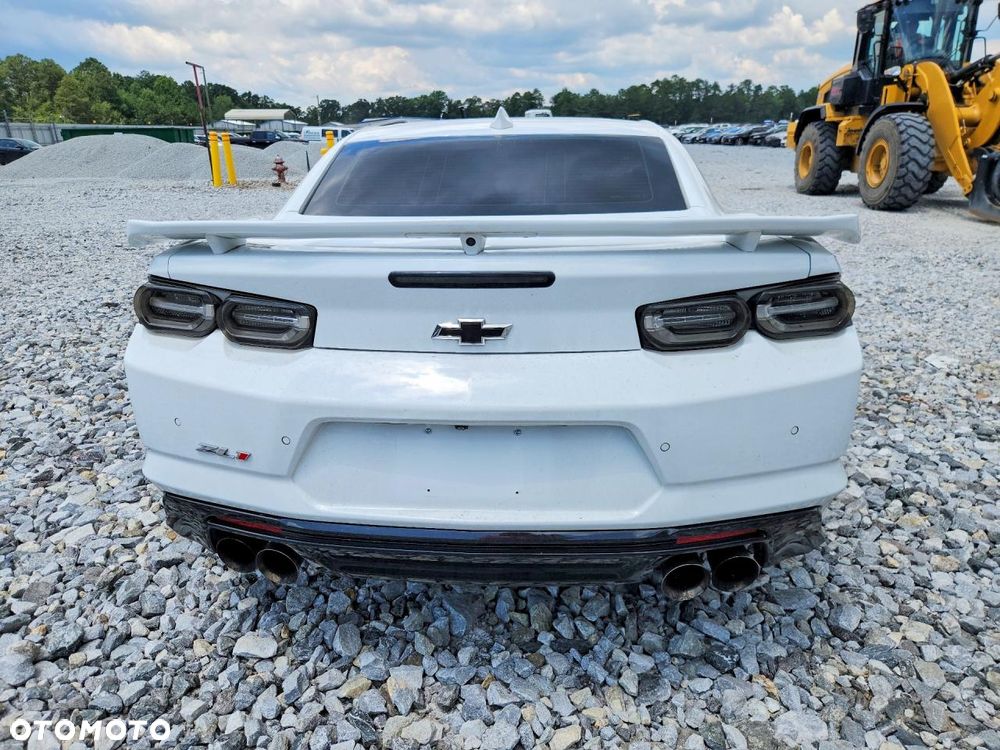 Chevrolet Camaro - 5