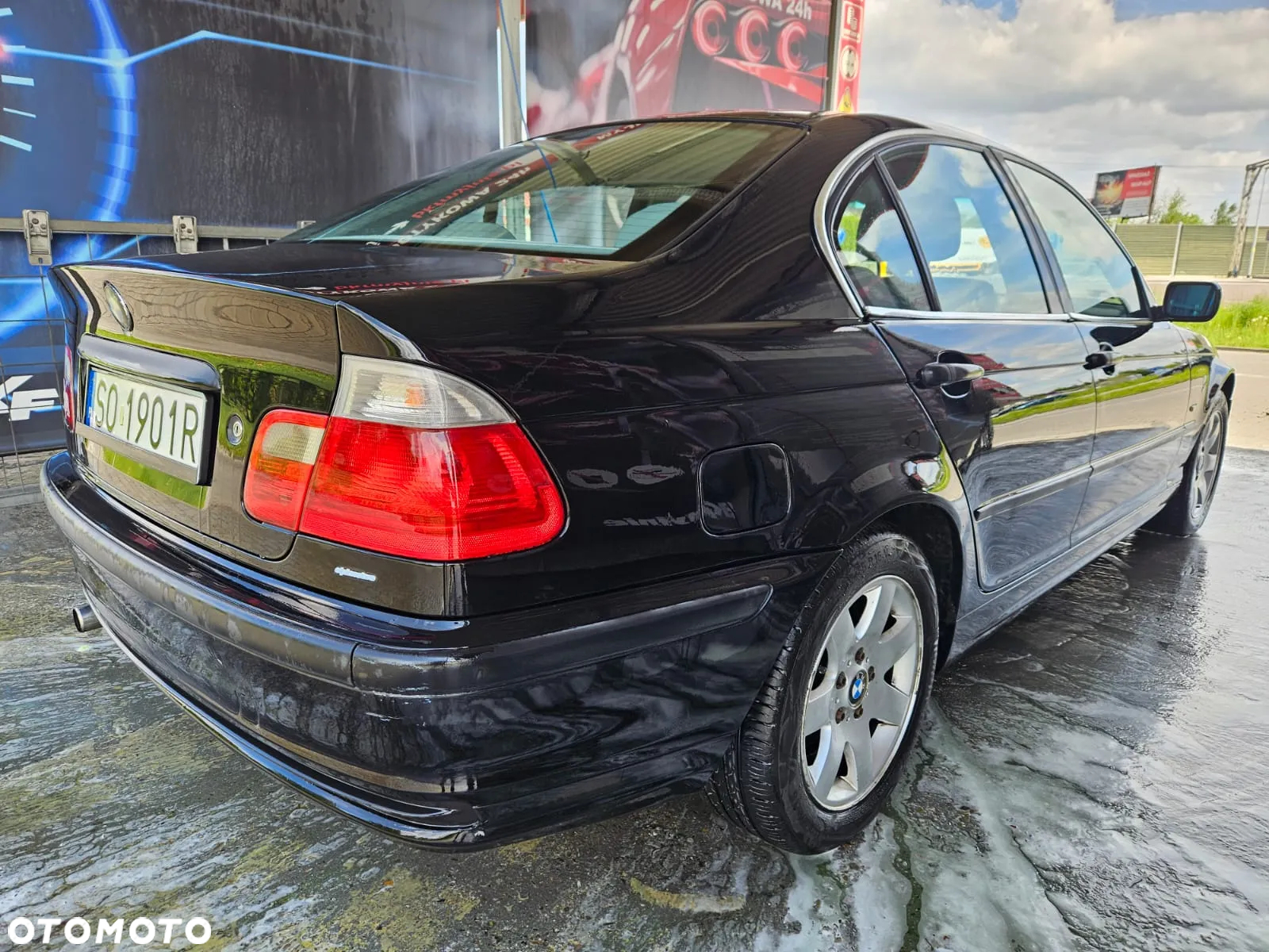 BMW Seria 3 318i - 7