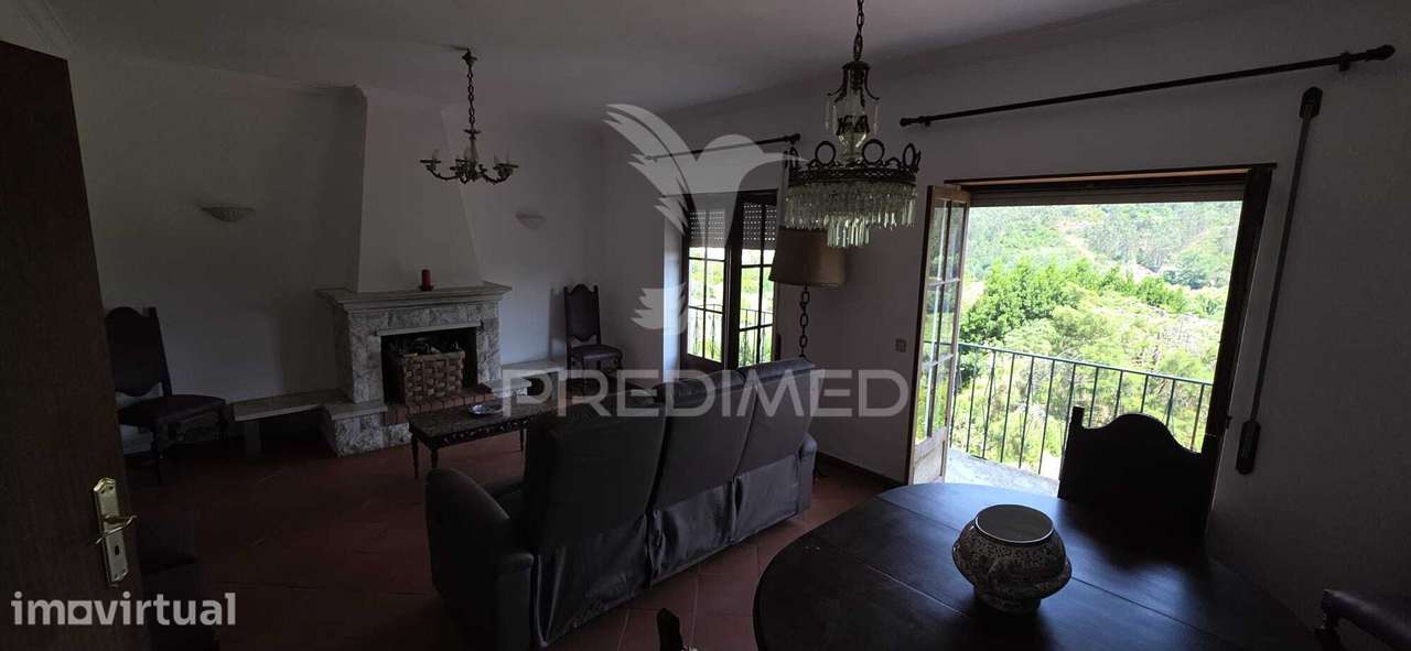 Moradia T3, Garagem, Sotão, 765m2 Terreno. Almalagues - Grande imagem: 2/19