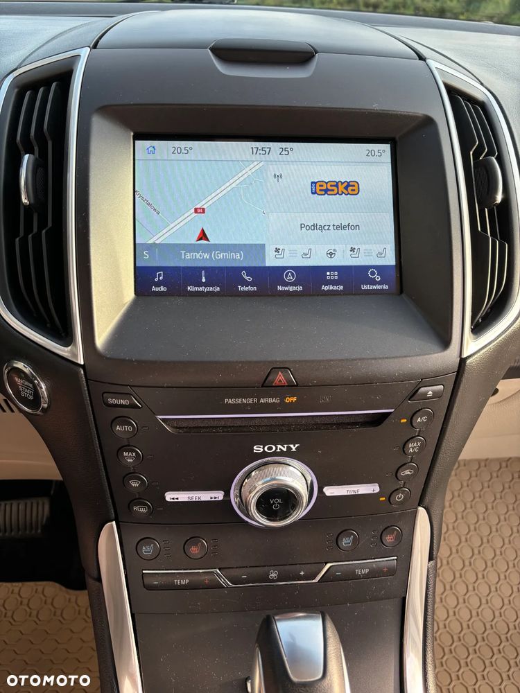 Ford Edge - 17