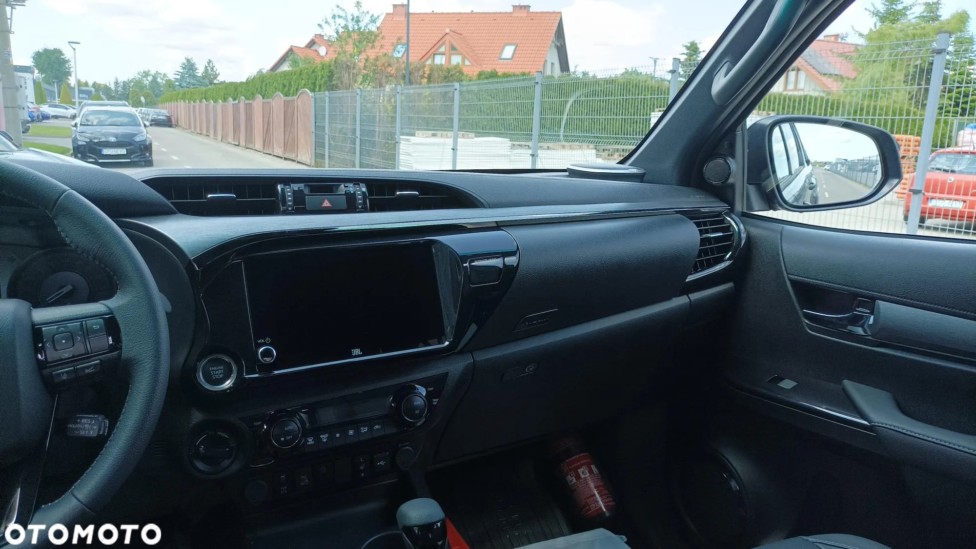 Toyota Hilux 2.8 D-4D Double Cab Invincible 4x4 - 30