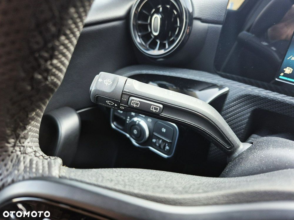 Mercedes-Benz Klasa A 160 - 25