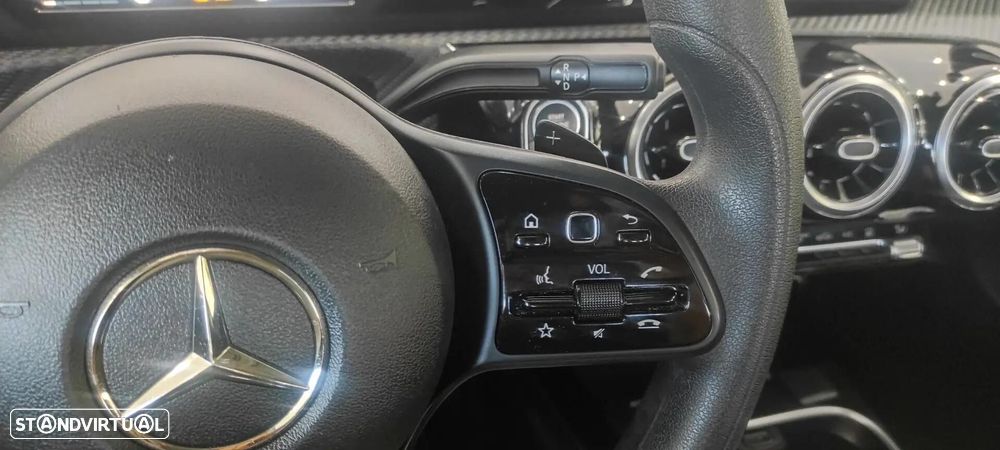 Mercedes-Benz A 250 - 46