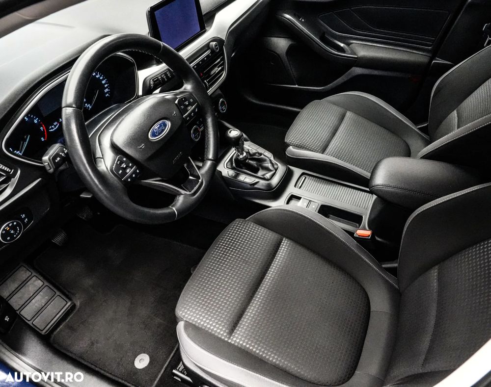 Ford Focus 1.0 EcoBoost Titanium Business - 12