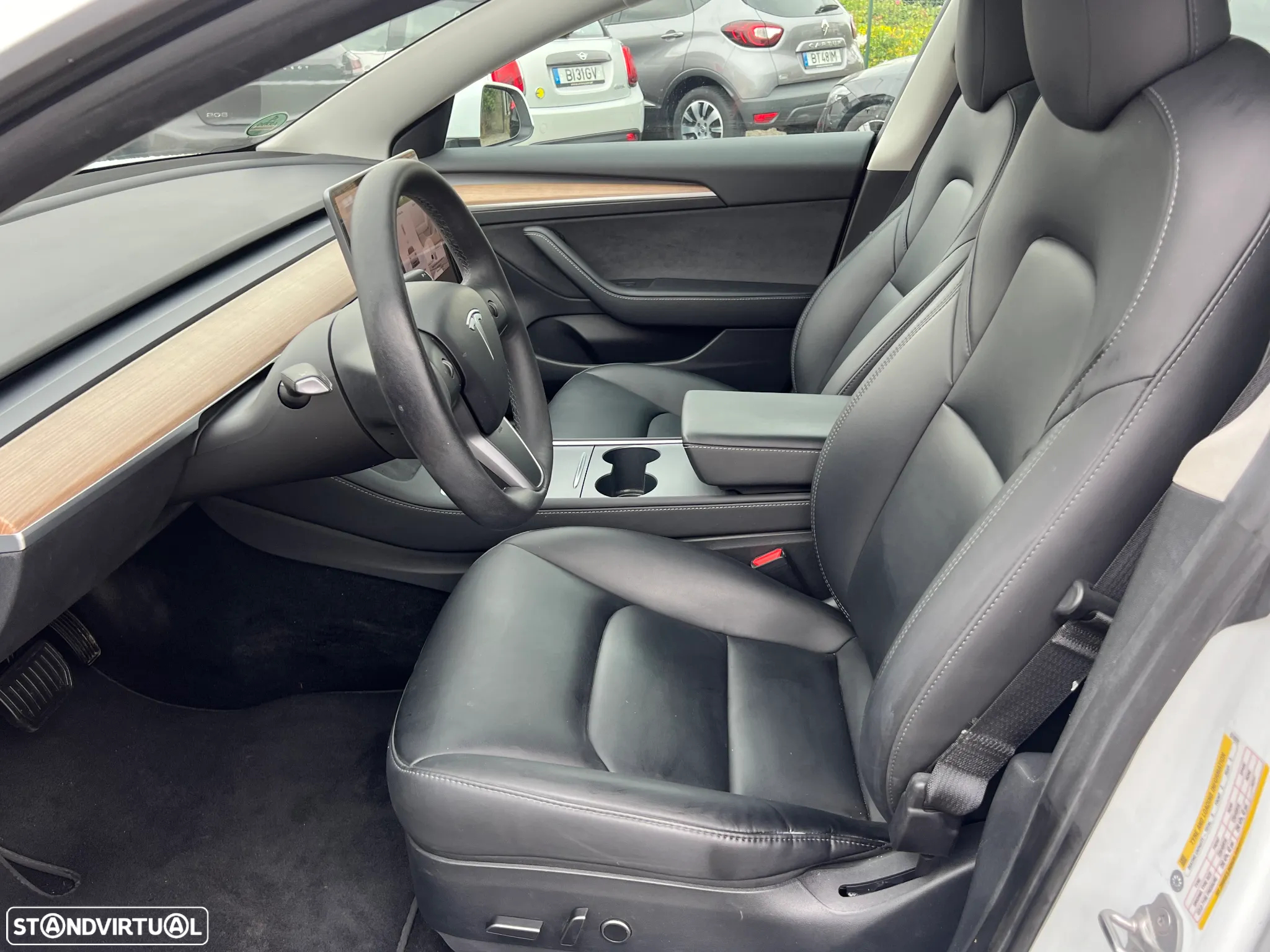 Tesla Model 3 RWD - 14