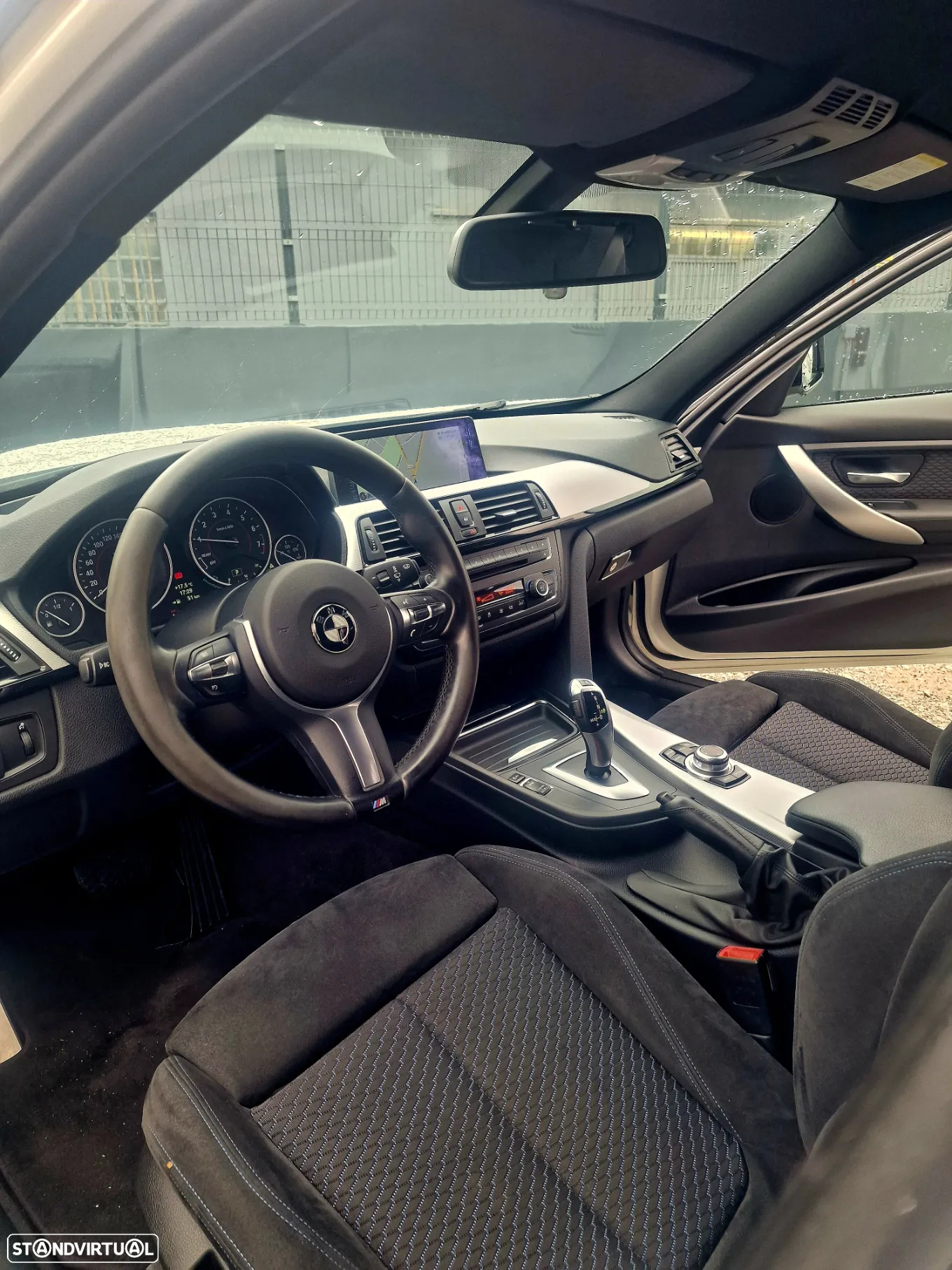 BMW 328 i Auto Pack M - 7