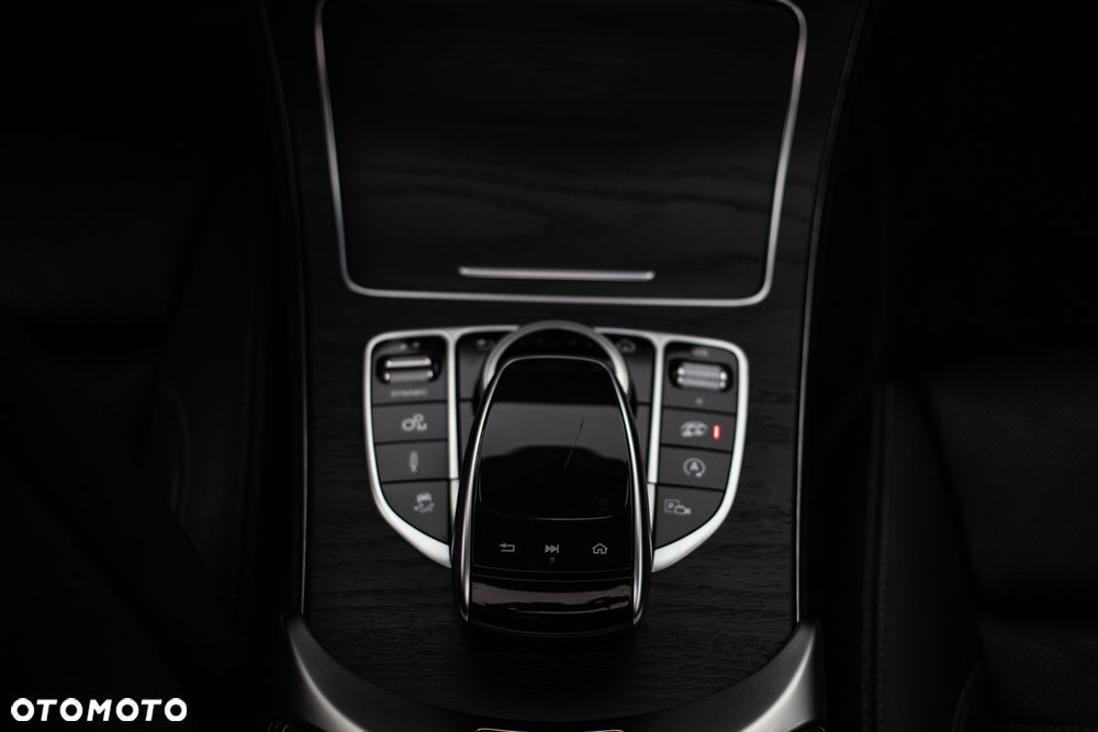 Mercedes-Benz Klasa C - 23