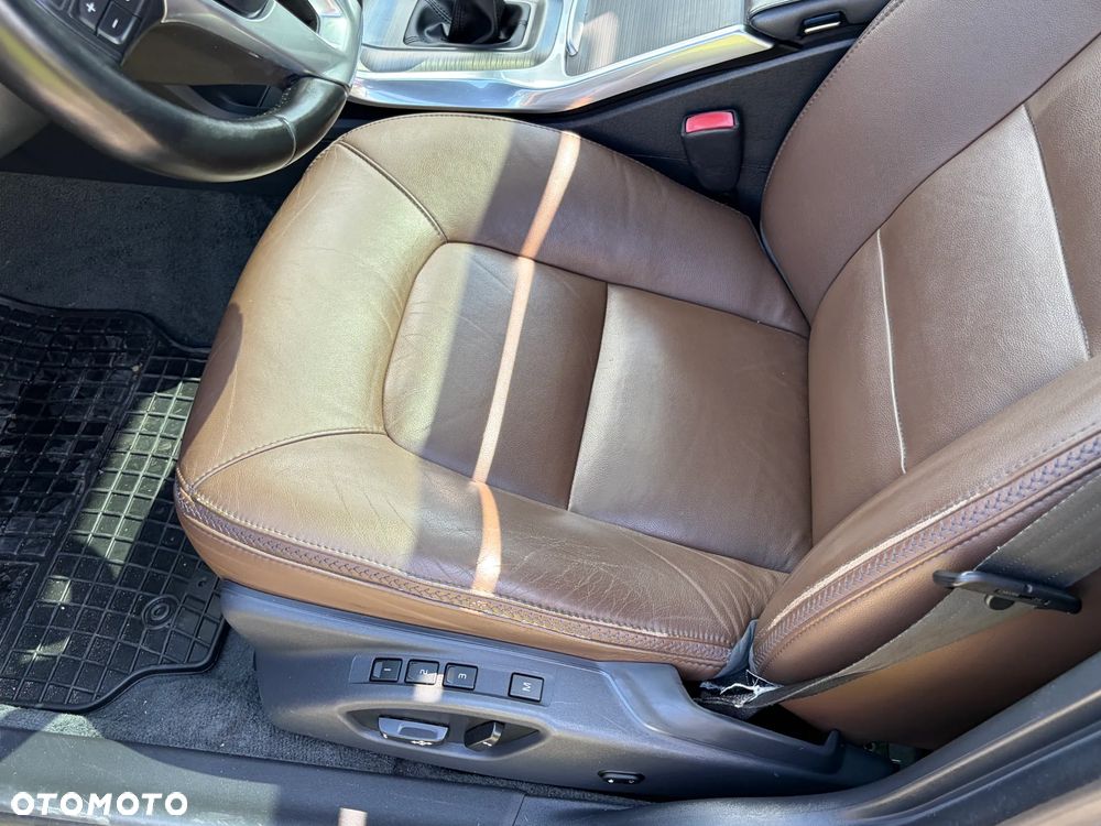 Volvo XC 70 D4 Drive-E Summum - 24