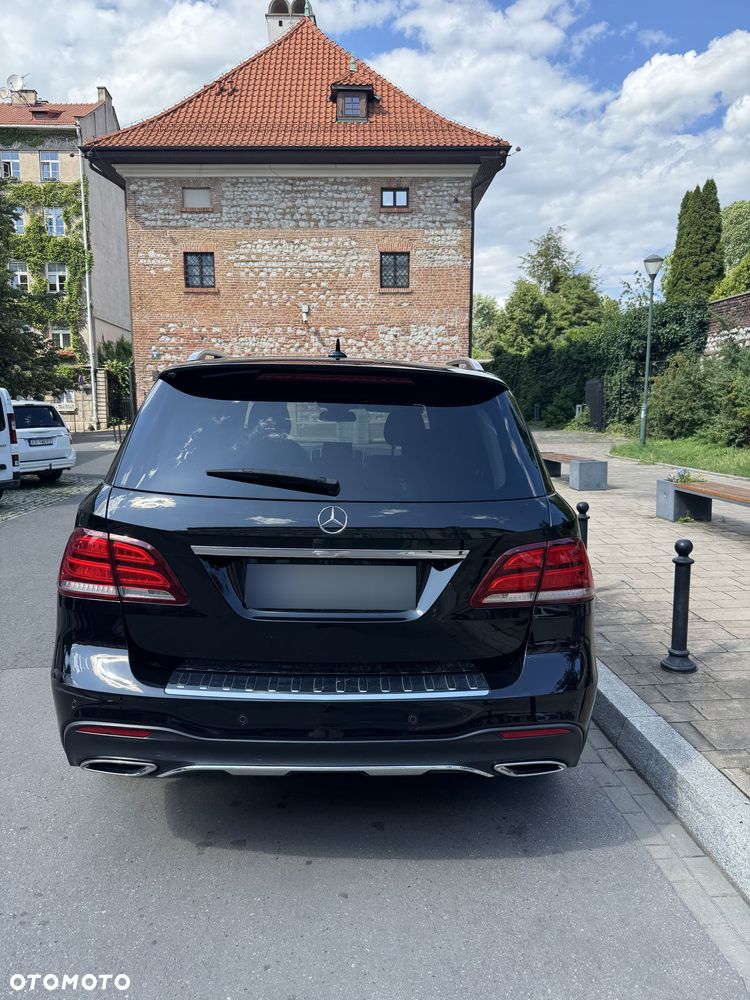 Mercedes-Benz GLE 250 d 4-Matic - 4