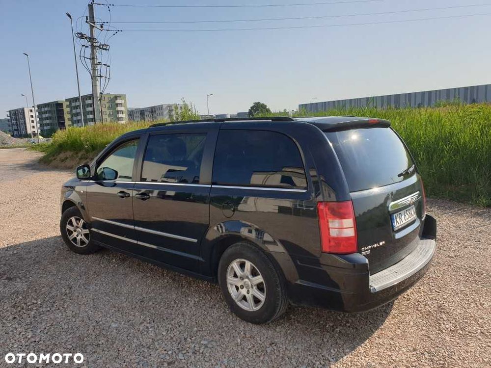 Chrysler Grand Voyager - 6